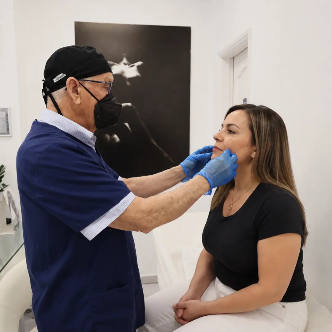 Consulta de medicina estética en Cosmédica