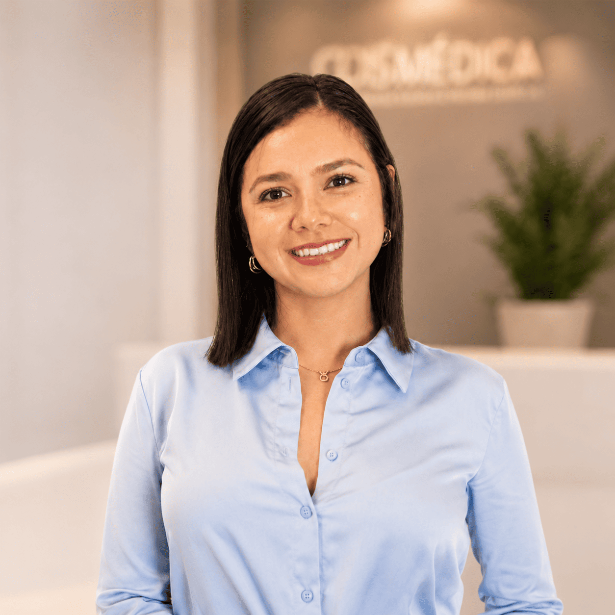 Dr. Cristian Almeda en Cosmédica Las Palmas
